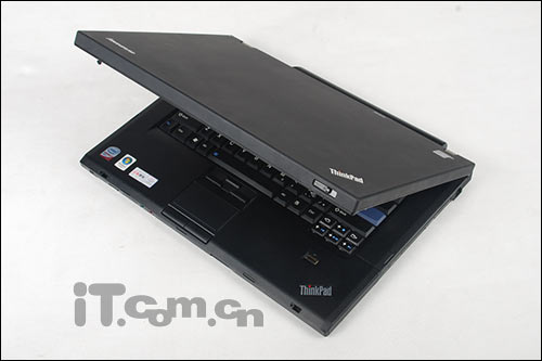 終極移動工作站 ThinkPad W500評測