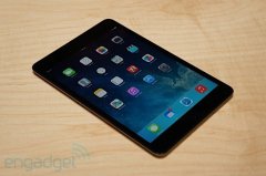 蘋果的新Retina iPad mini系列可能因屏幕產(chǎn)能不足造成缺貨等！